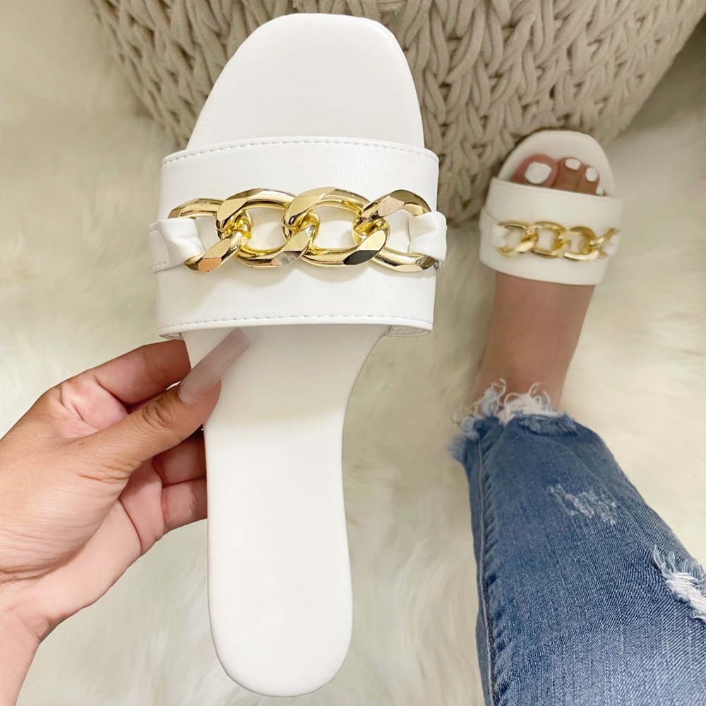 NEW Gina Chain Sandal- White